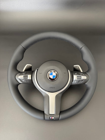 BMW M Sport Ratt i läder, inklusive original Airbag (Passar F1X, F2X, F3X, X1, X3, X4, X5, X6)