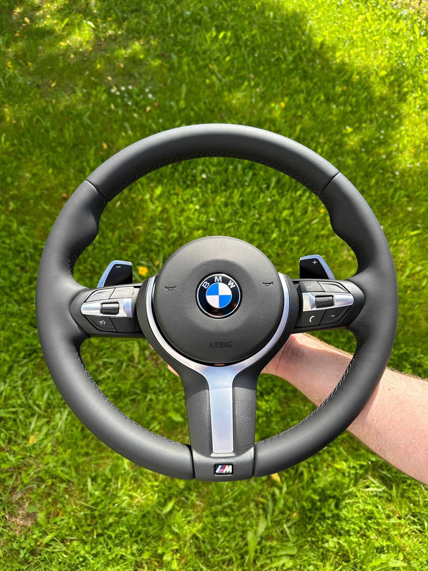 BMW M Sport Ratt i läder, inklusive original Airbag (Passar F1X, F2X, F3X, X1, X3, X4, X5, X6)