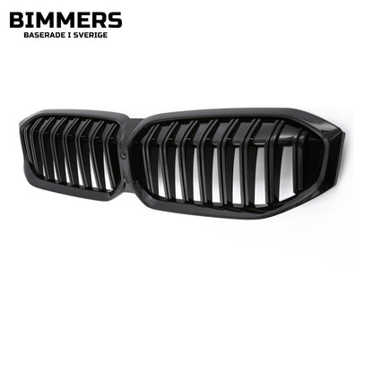 Njurgrill dubbla ribbor BMW 3-serie G20 G21 LCI från 2022, blank svart, bild 3