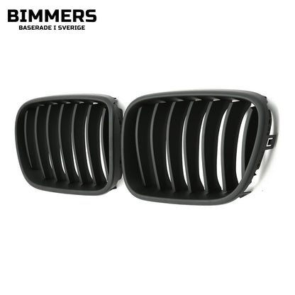 Njurgrill dubbla ribbor BMW X3 F25 Pre LCI 2010-2014, blank svart, bild 2