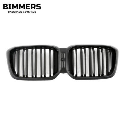 Njurgrill dubbla ribbor BMW X3 X4 G01 G02 LCI från 2021, matt svart, bild 2