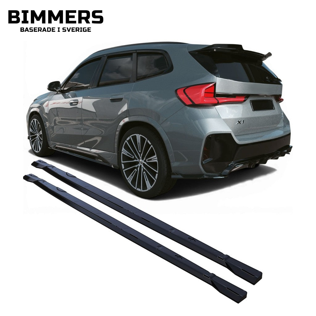 Sidokjolar Apex BMW X1 U11 M Sport, blank svart, bild 1
